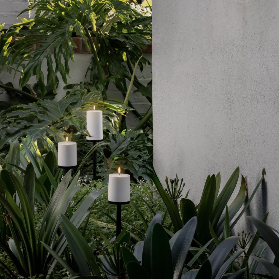 Outdoor Spike with Base