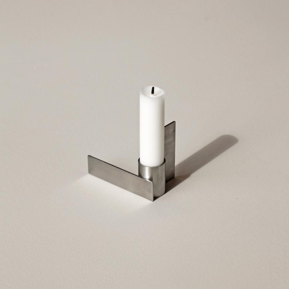 Icon lysestage 02, børstet stål