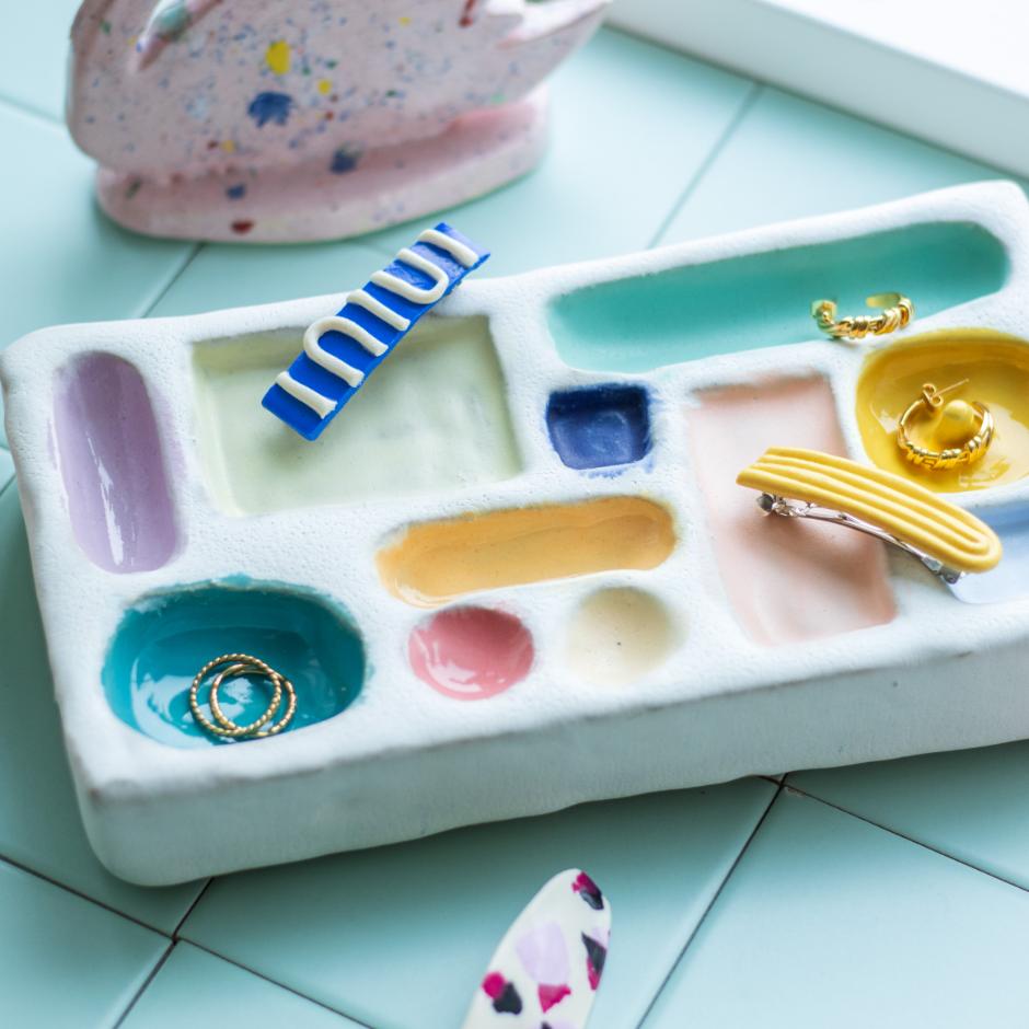 ´Super happy lucky´ smykkeholder