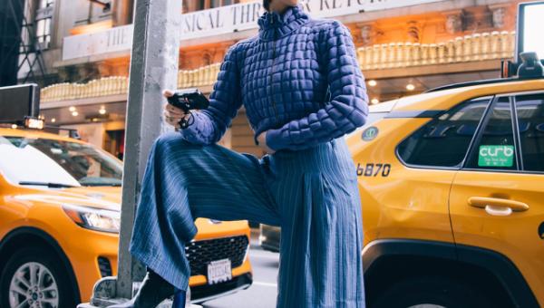 Artikel I Vogue med forfatter Flávia Cavasotti
