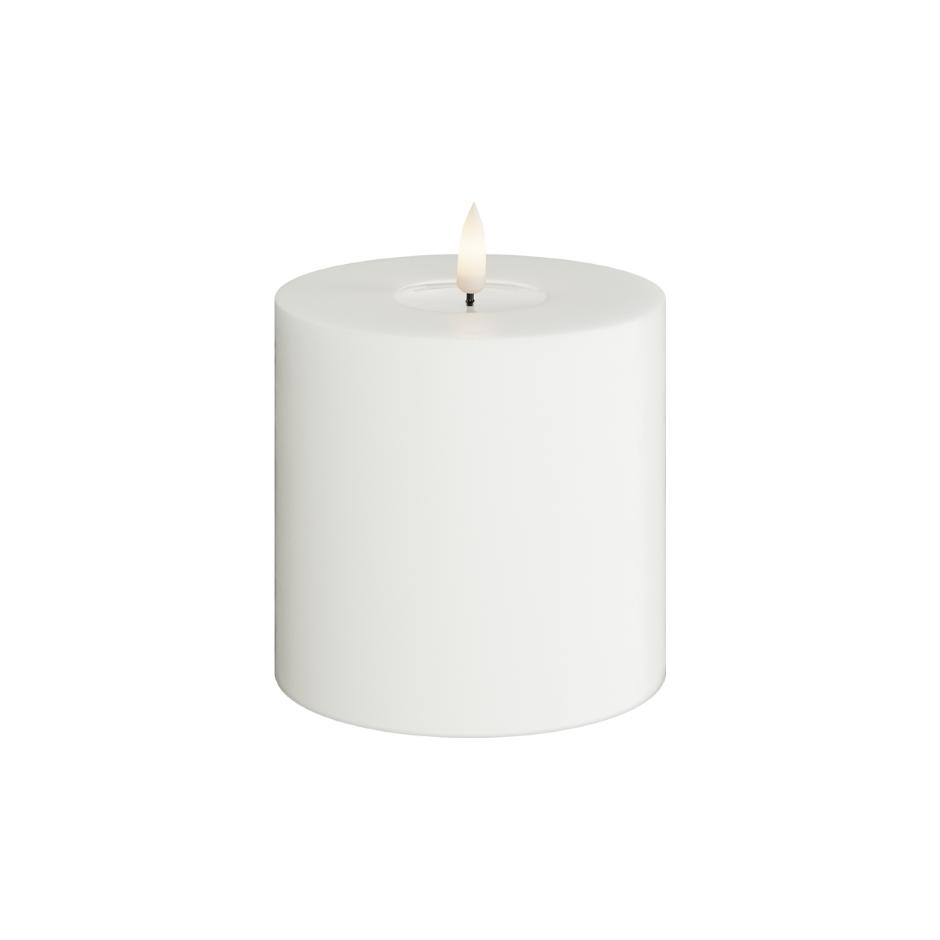 White LED Candle D: 10 * 10 cm