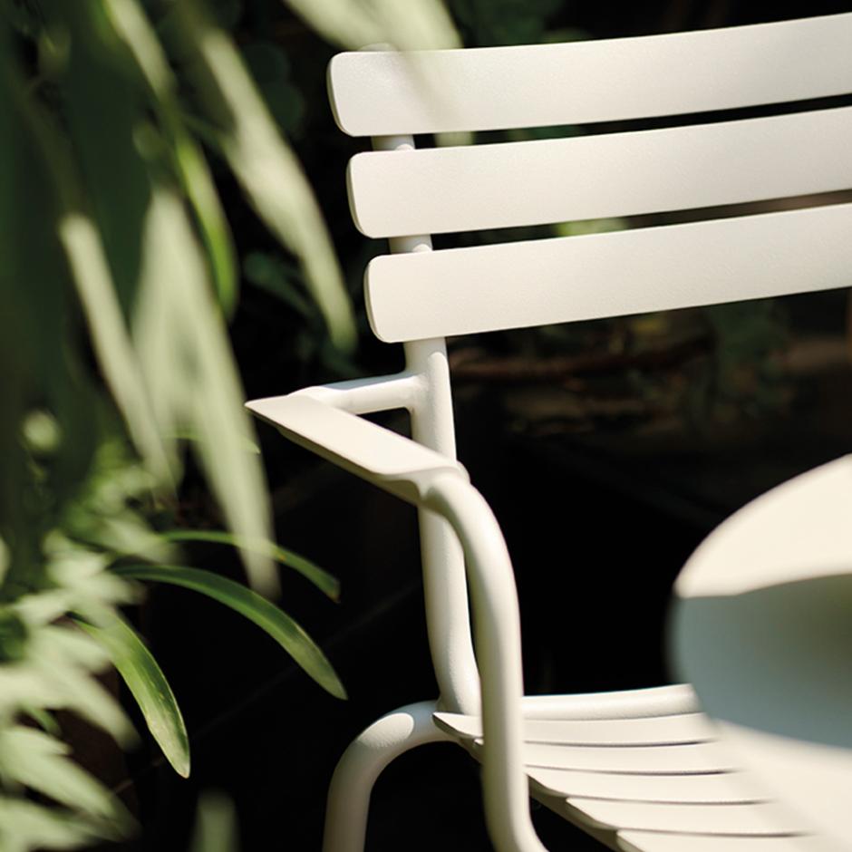 ALUA - Chairs in aluminum