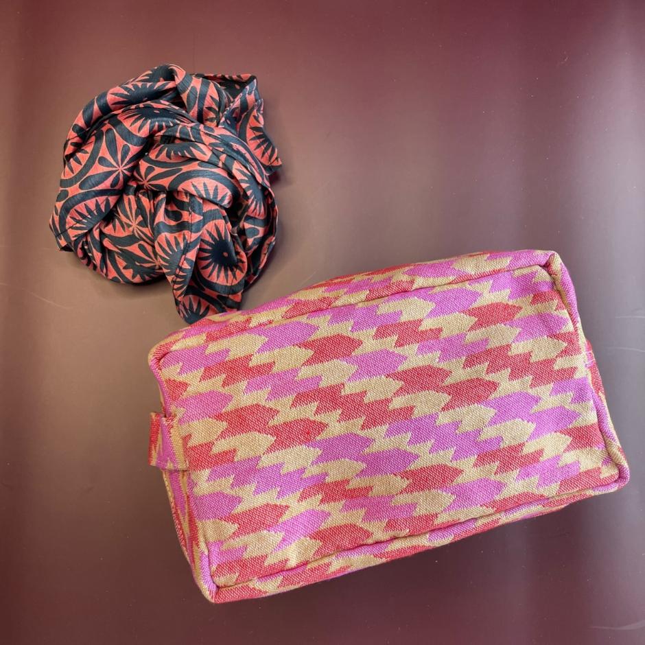 Sirius – Den praktiske toilettaske