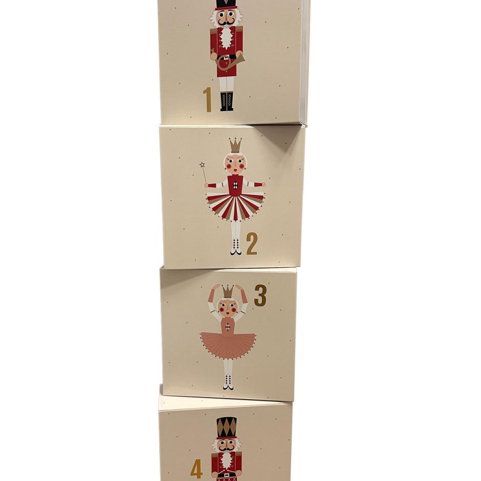 ADVENTKALENDER æsker 4 stk