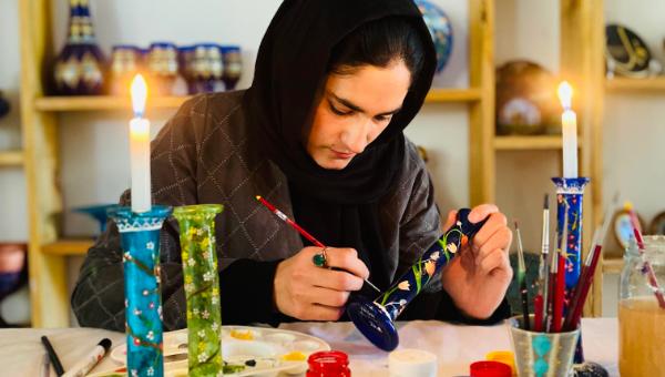 Afghanistans stolte kunsthåndværk kan kickstarte landets udvikling