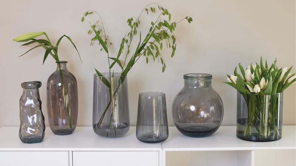Smukke vaser i 100% genanvendt glas